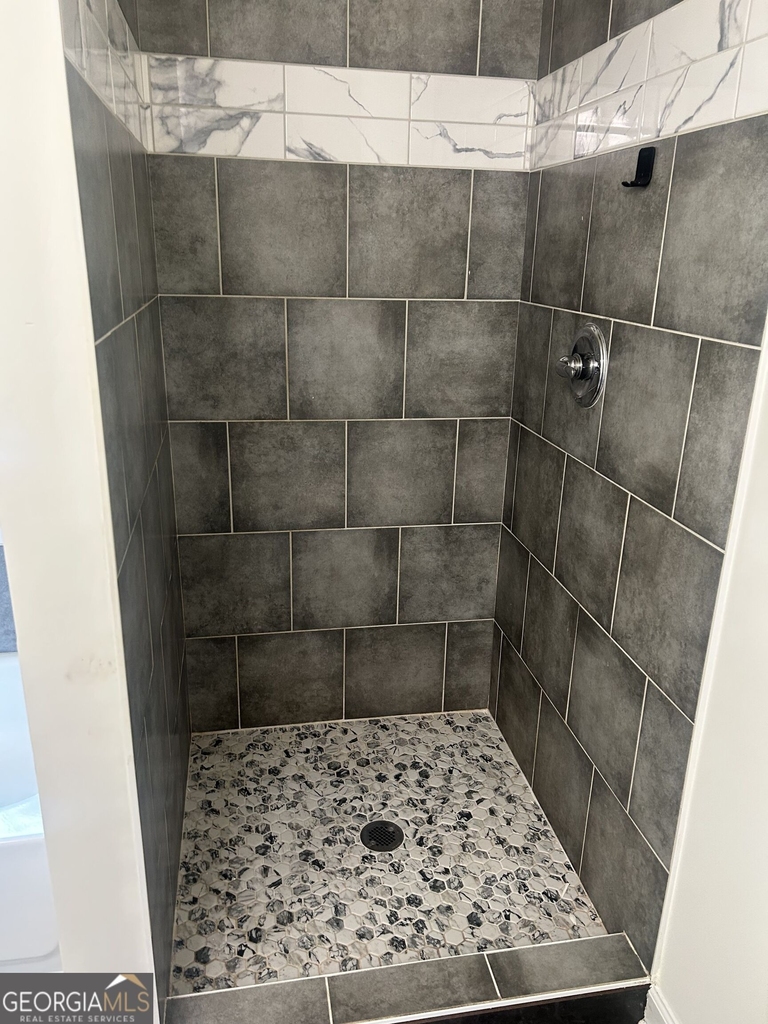 7040 Hassana Lane - Photo 21