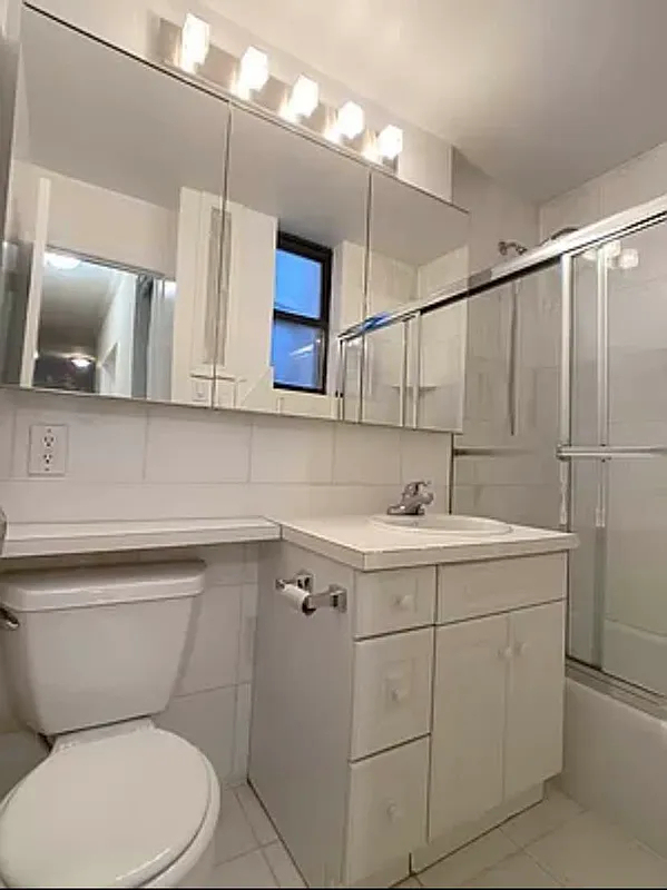 W 68th Street and Amsterdam Aevenue - Photo 3