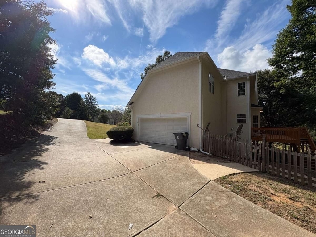 116 Hickory Trail - Photo 2
