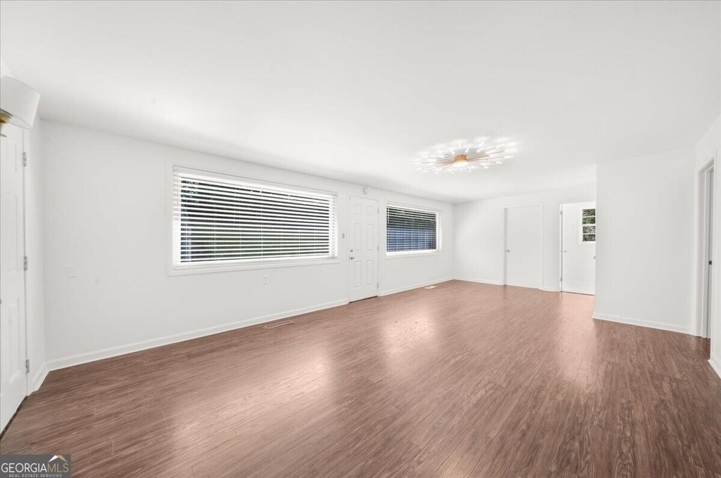 2201 Fairway Circle Ne - Photo 18