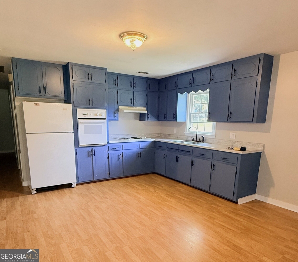 611 Mitchell Avenue - Photo 4