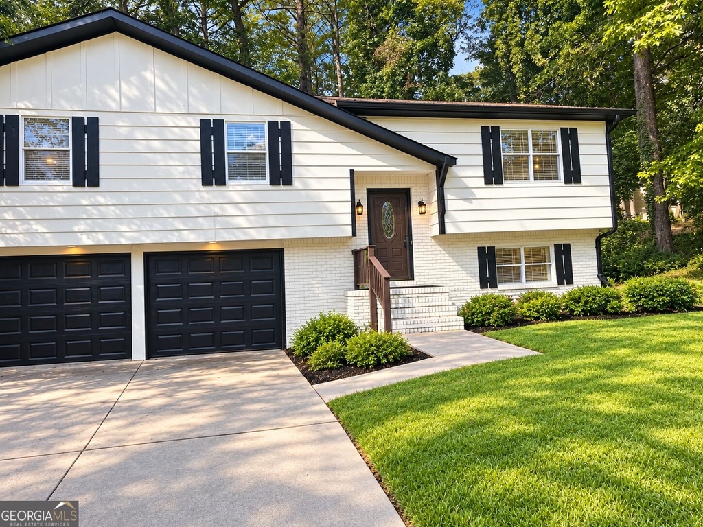 5798 Hilton Ridge Road - Photo 0