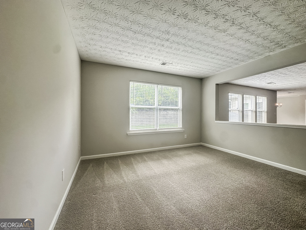 2613 Waterdale Road Sw - Photo 9