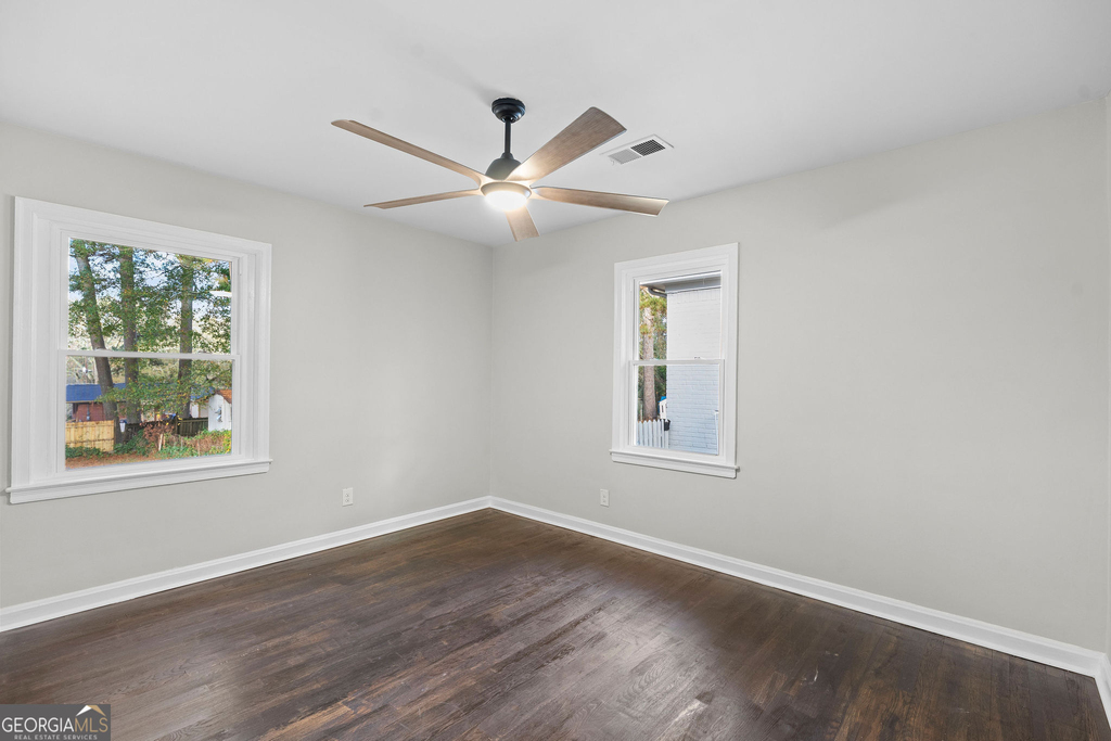 2533 Plantation Drive - Photo 18