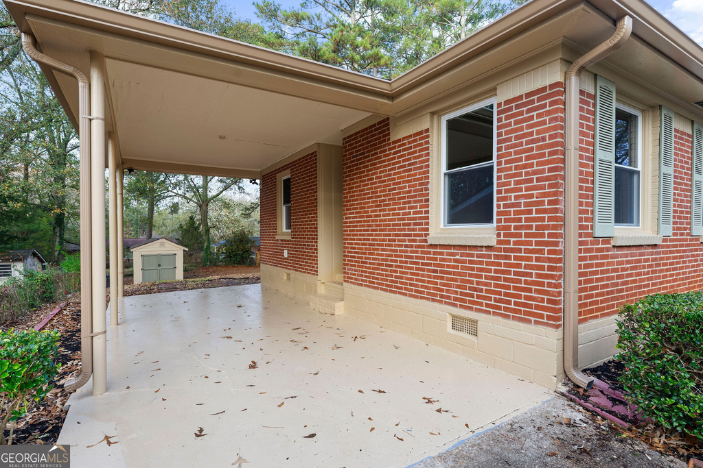 2533 Plantation Drive - Photo 3