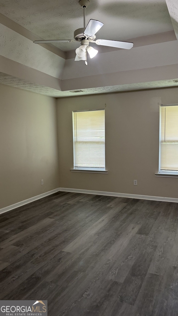 3229 Meadow Point Drive - Photo 3