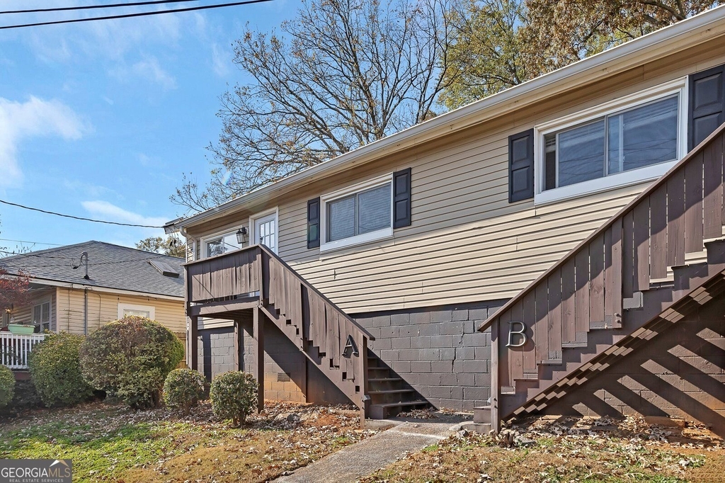 1040 Herndon Street Nw - Photo 1