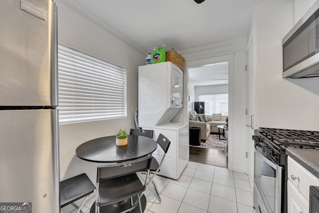 1040 Herndon Street Nw - Photo 9
