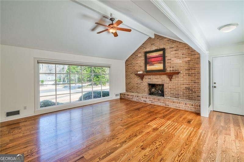 4010 Mansion Drive - Photo 2