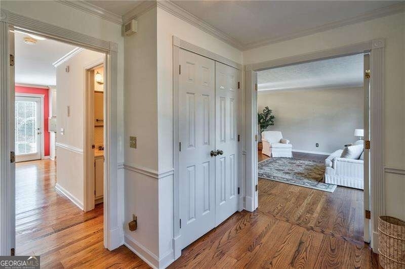 4010 Mansion Drive - Photo 3