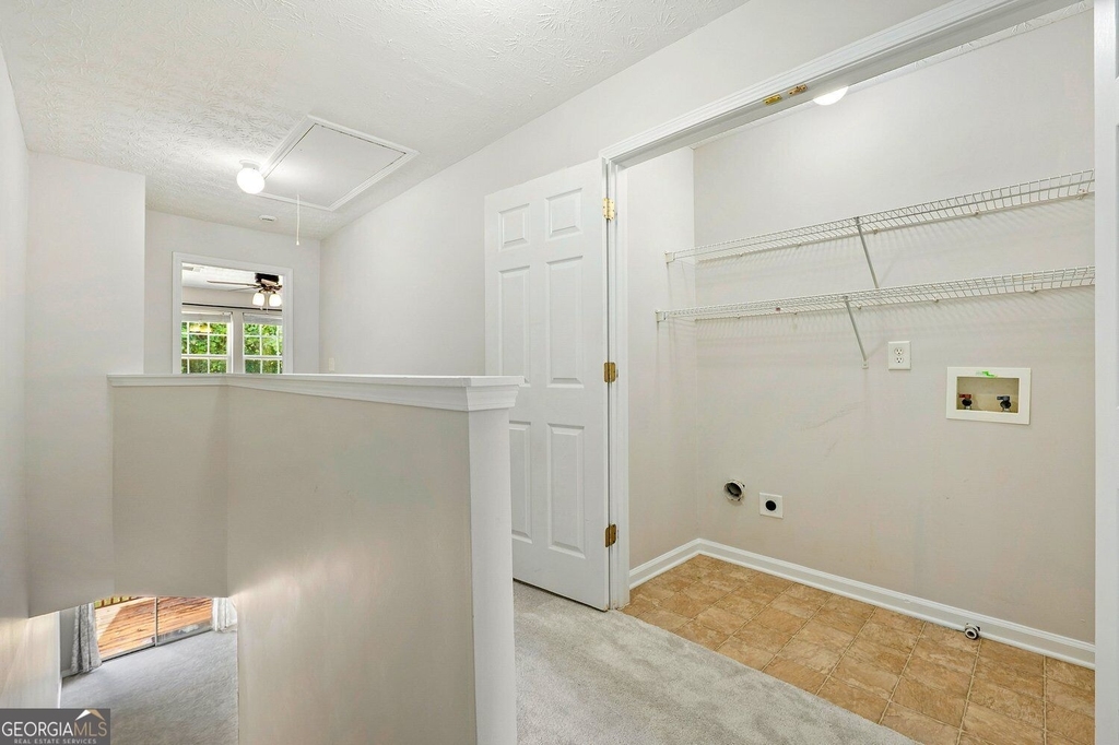 1378 Penhurst Drive - Photo 16