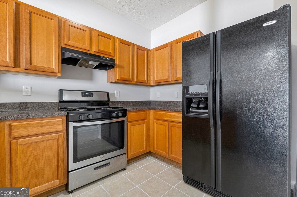 1378 Penhurst Drive - Photo 15