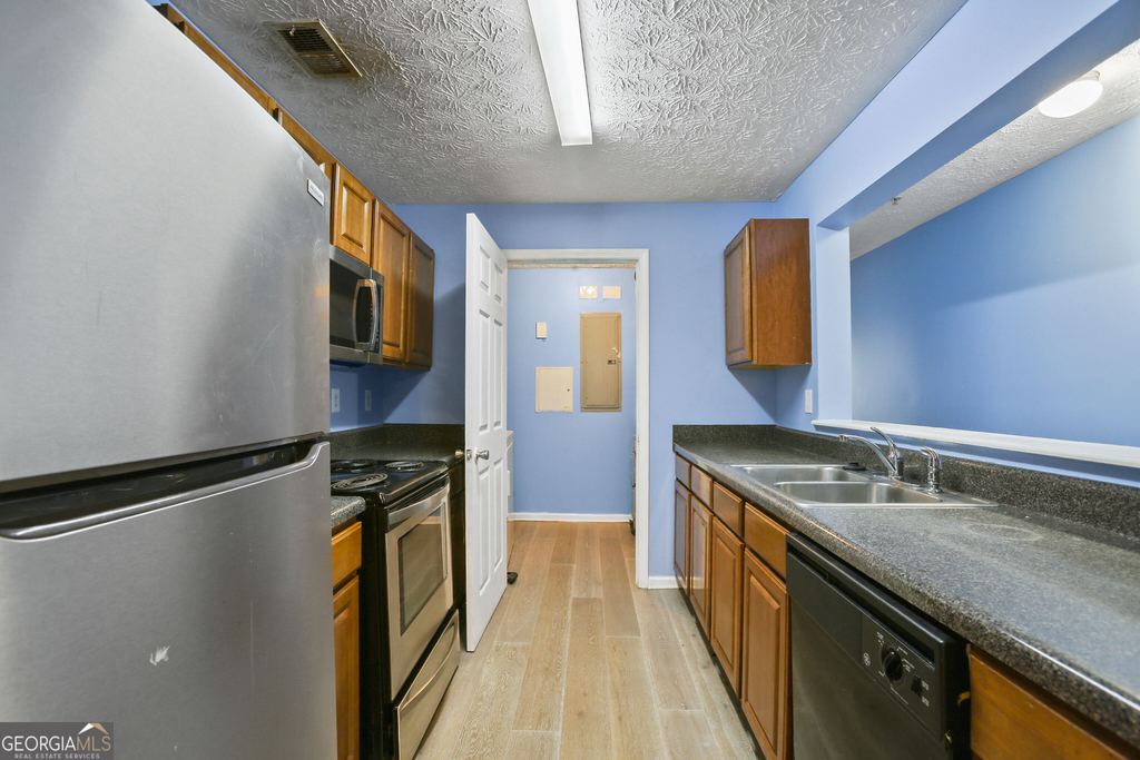 12203 Fairington Ridge Circle - Photo 5