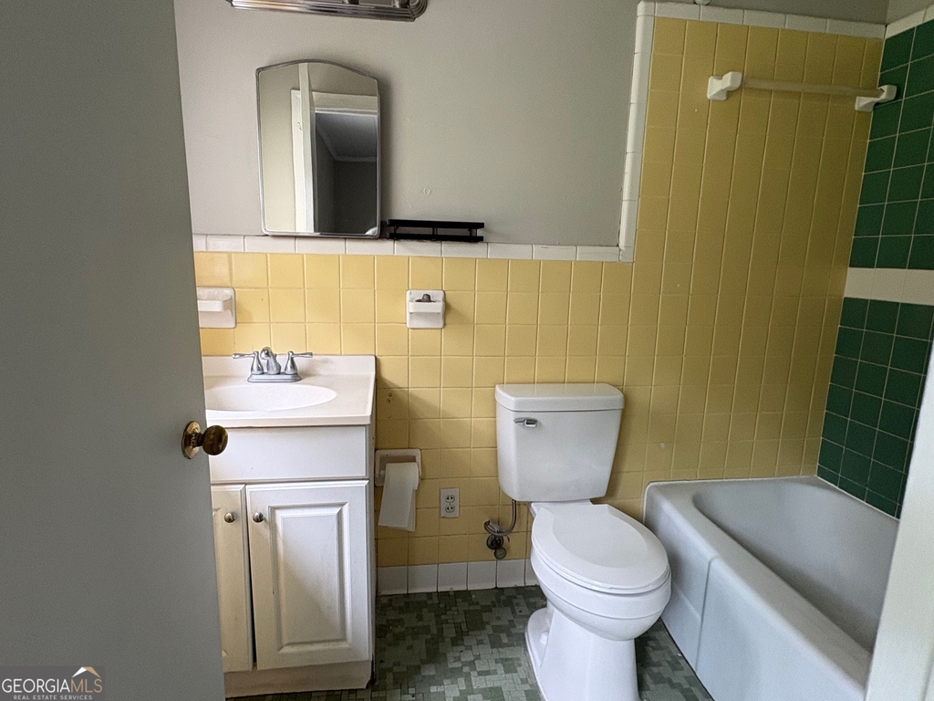 7 Lindberg Street - Photo 5