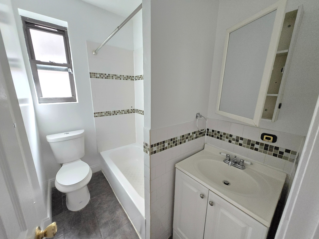 161 Avenue P - Photo 3