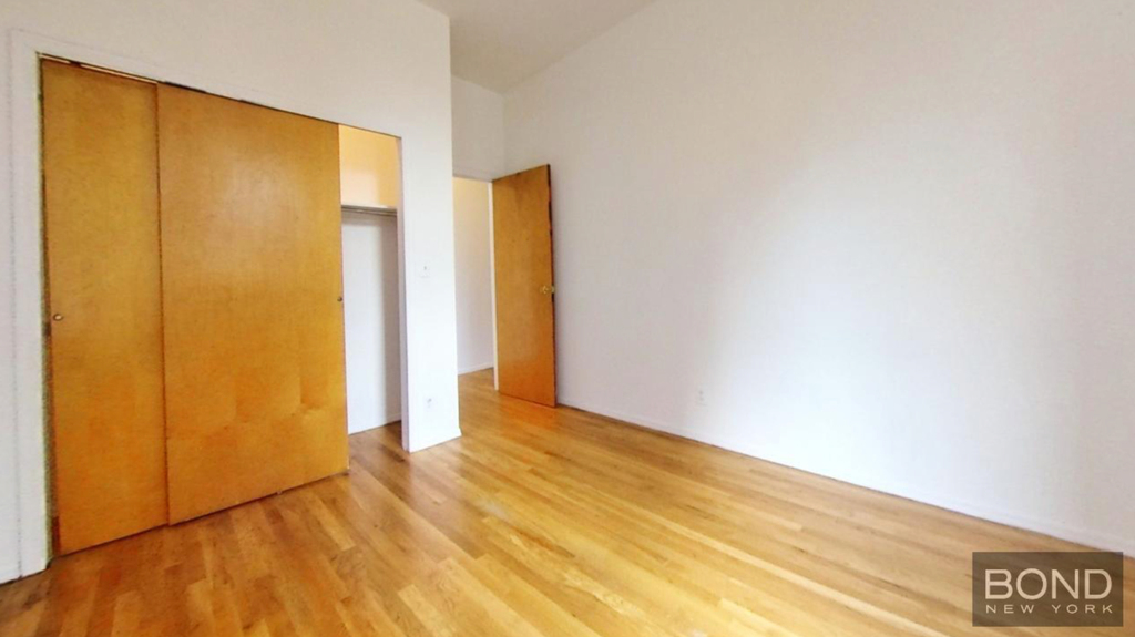 1297 Lexington Avenue - Photo 7