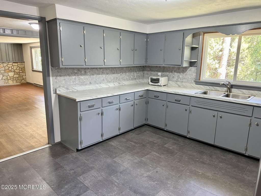 135 S Main Street - Photo 9