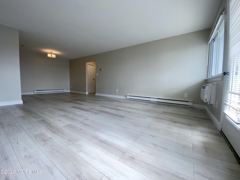 260 Ocean Avenue - Photo 3