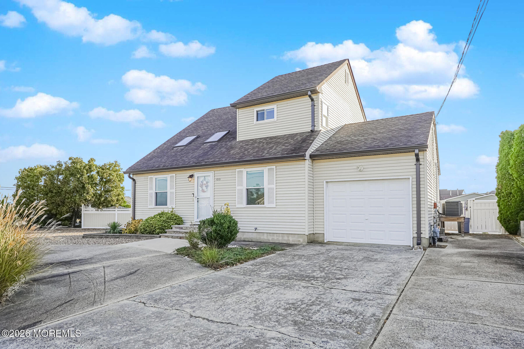 1001 Painter Pt Point - Photo 1
