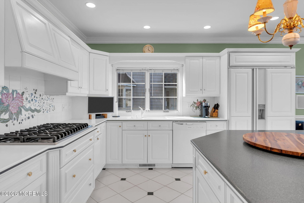 5 New York Boulevard - Photo 23