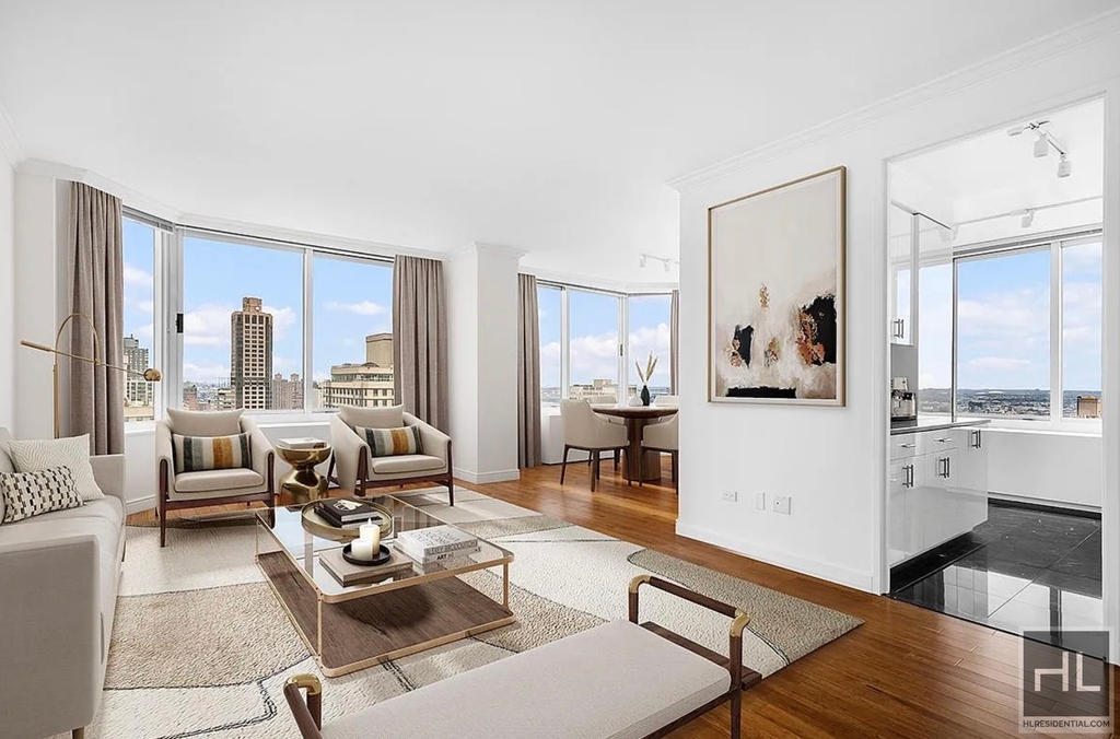 East 79th Street - Photo 0
