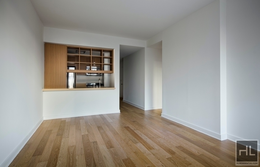 West 17th Street - Photo 3