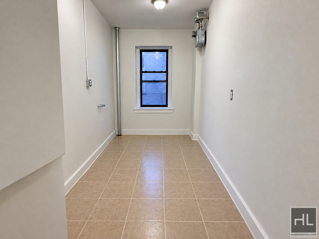 Vyse Avenue - Photo 2