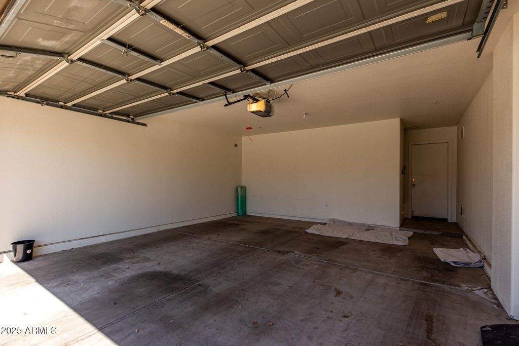 8888 E Garden Drive - Photo 18