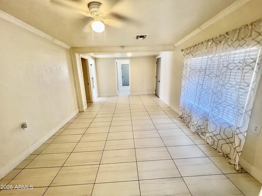 9622 N 12th Avenue - Photo 7