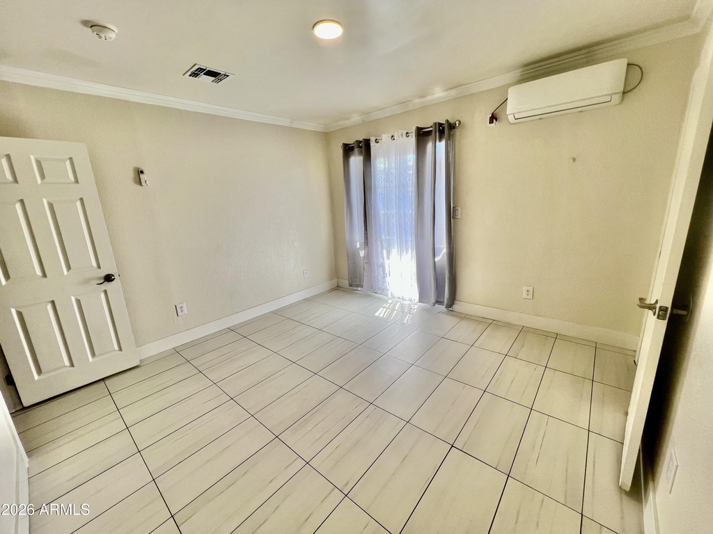 9622 N 12th Avenue - Photo 14
