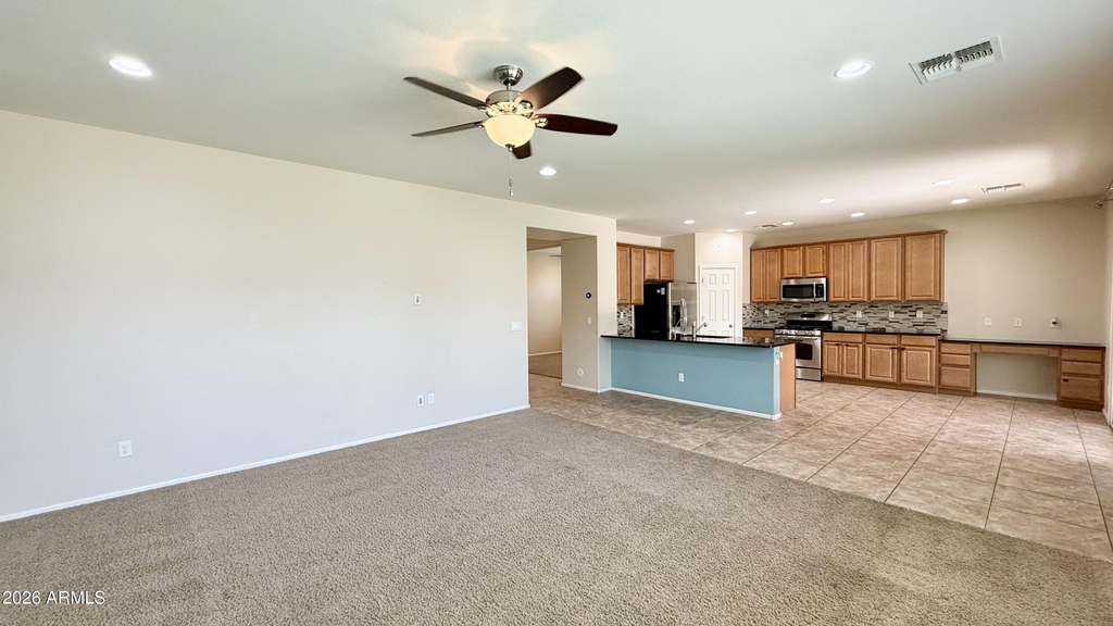 1095 E Rojo Way - Photo 19
