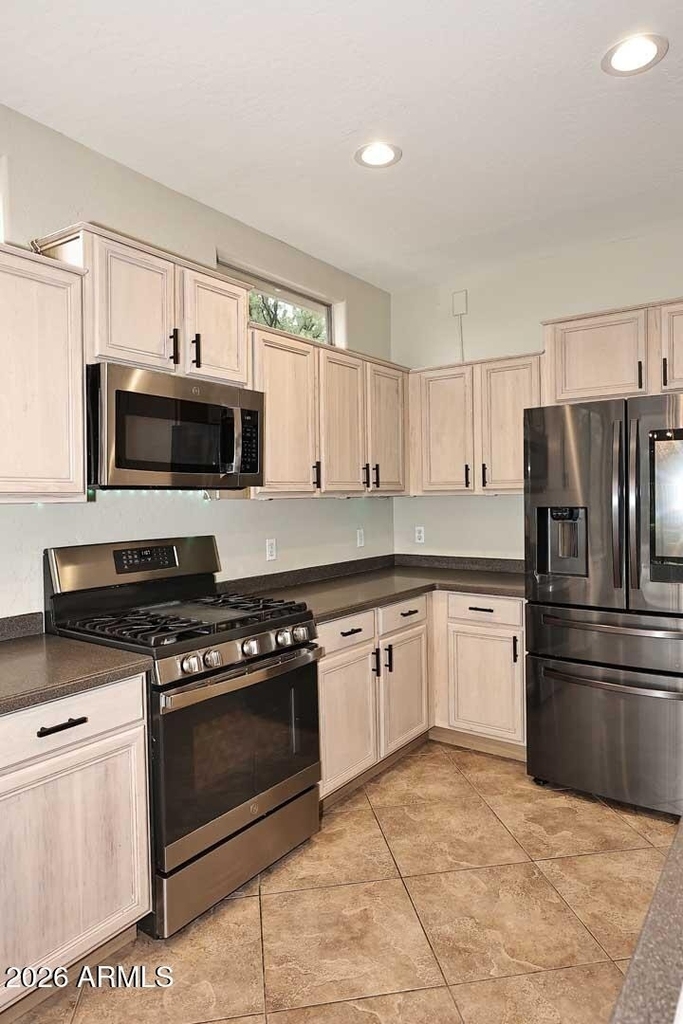 6027 W Oberlin Way - Photo 17