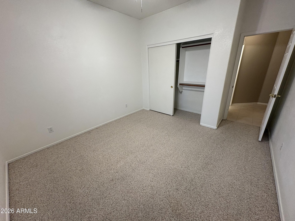 3938 W Buckskin Trail - Photo 10