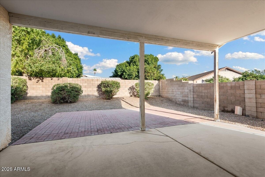 24225 N 39th Avenue - Photo 22