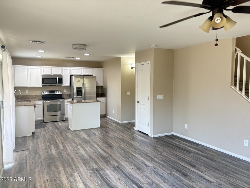 7265 W Glenn Drive - Photo 5
