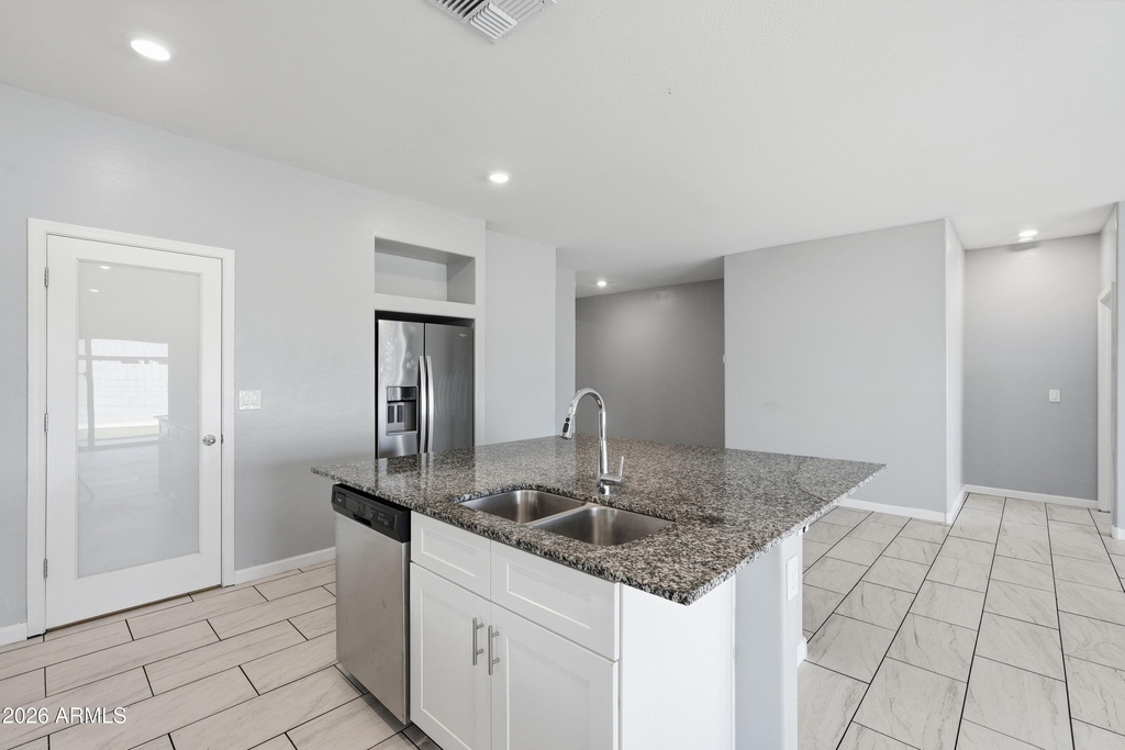 1692 W Aztec Drive - Photo 29