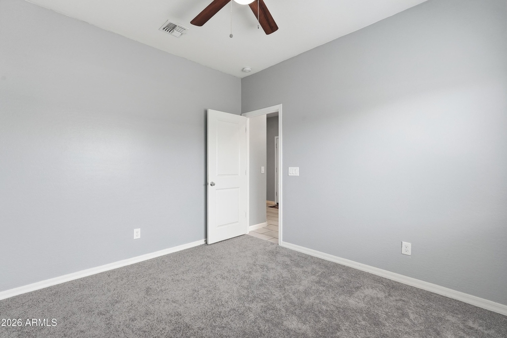 1692 W Aztec Drive - Photo 21