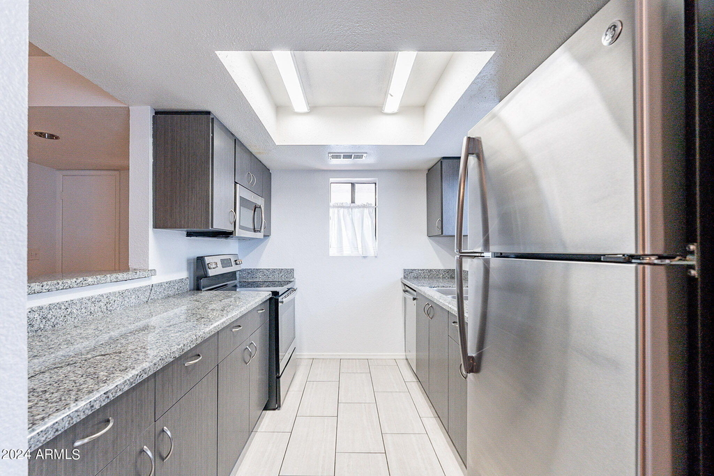850 S River Drive - Photo 5