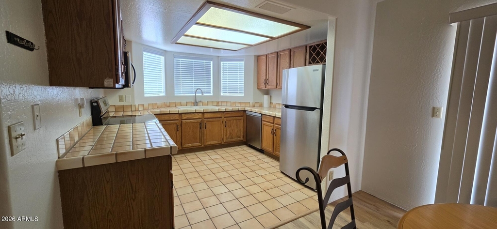 14044 N Brunswick Drive - Photo 2