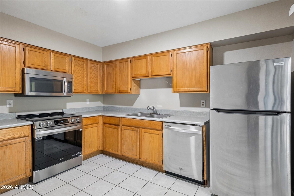 4455 E Pueblo Avenue - Photo 5