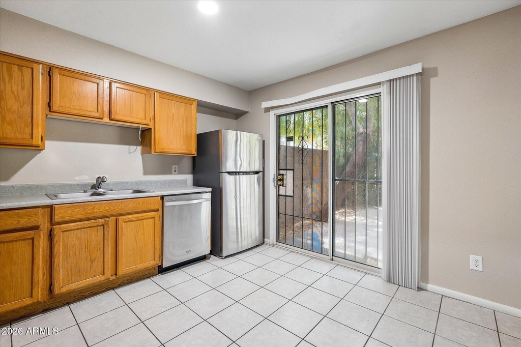 4455 E Pueblo Avenue - Photo 4