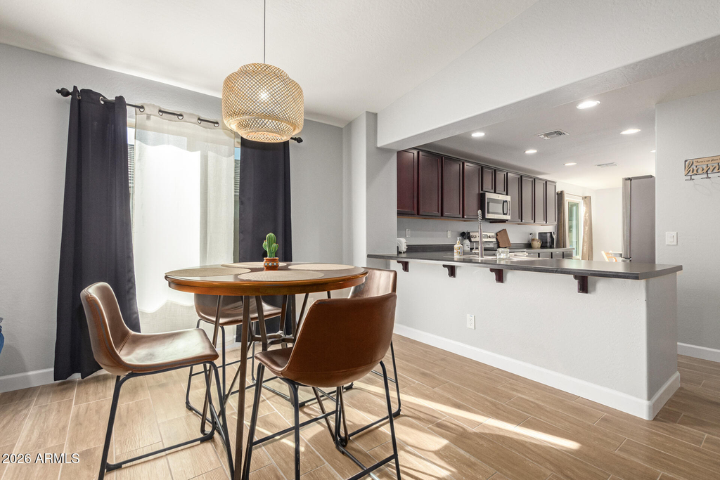 18221 W Pueblo Avenue - Photo 11