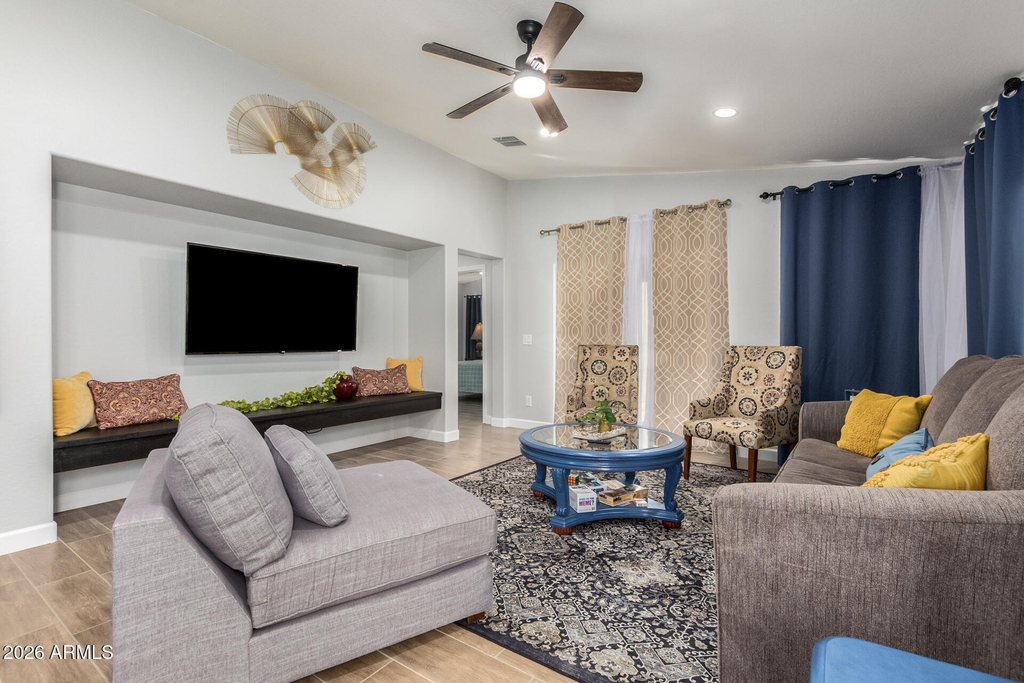18221 W Pueblo Avenue - Photo 15