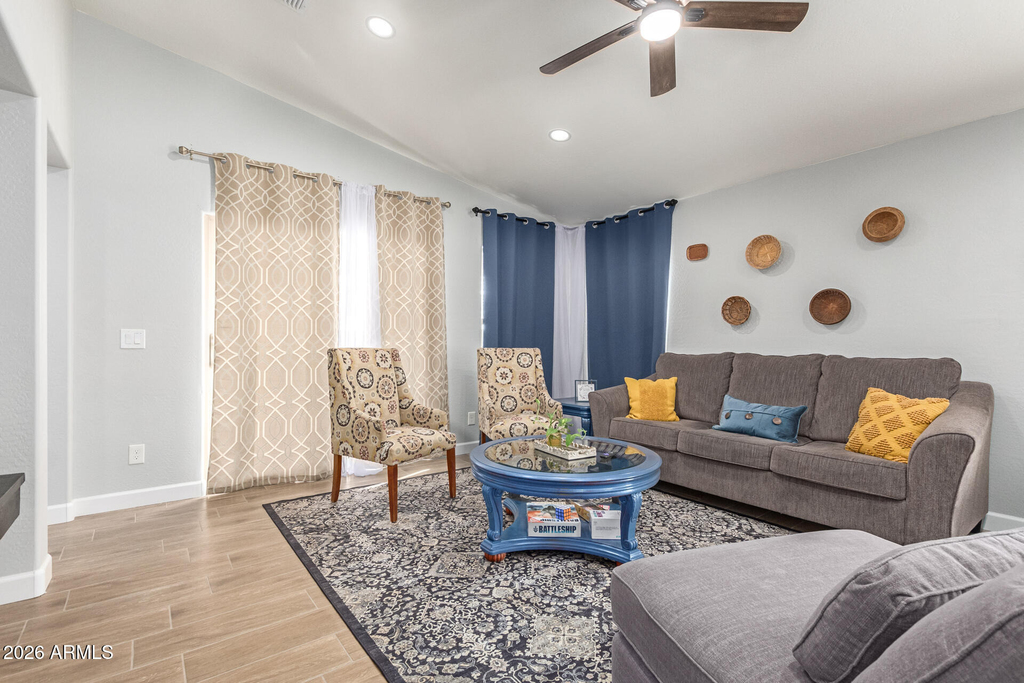 18221 W Pueblo Avenue - Photo 13