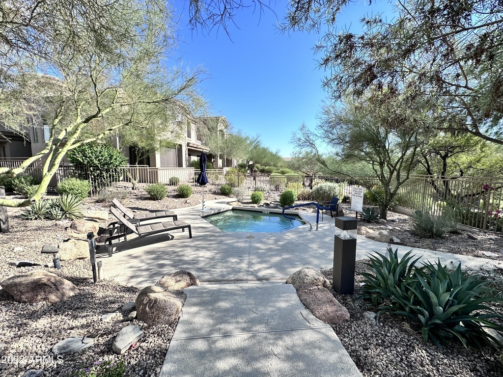 16420 N Thompson Peak Parkway - Photo 22