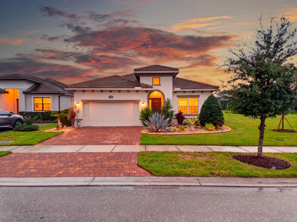 12136 Fortezza Way - Photo 0