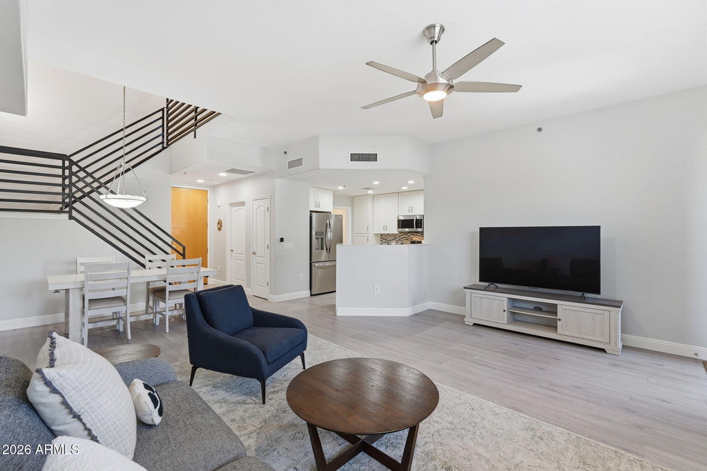 17 W Vernon Avenue - Photo 9