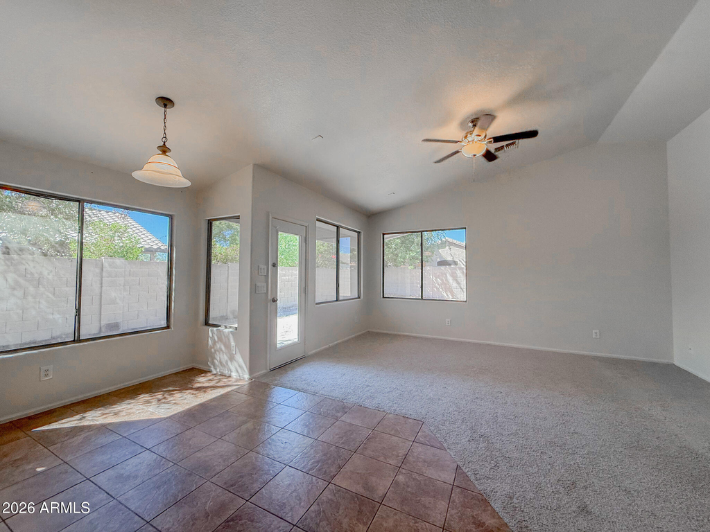 43676 W Wade Drive - Photo 9