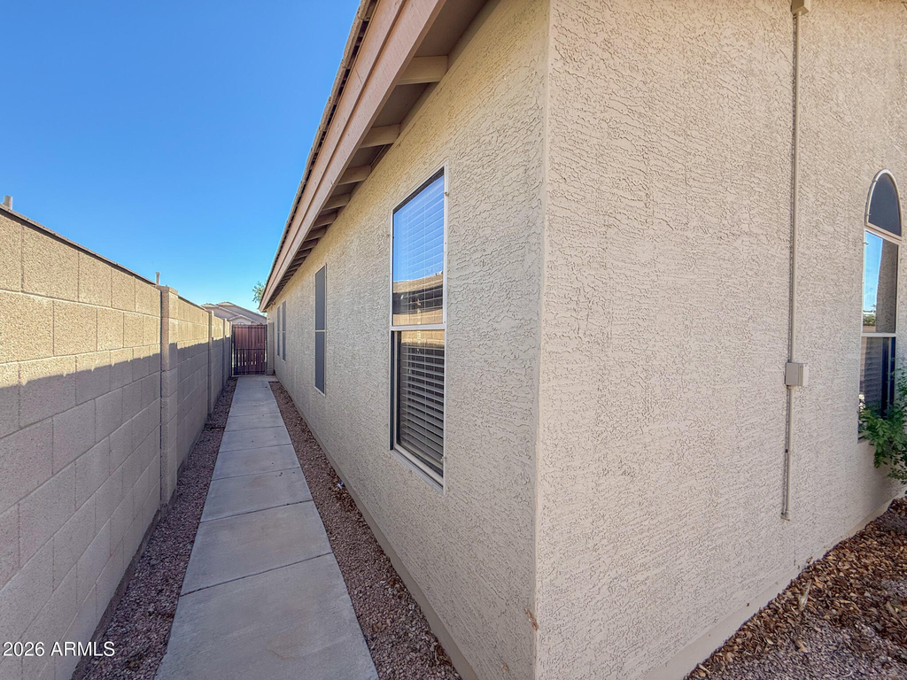 43676 W Wade Drive - Photo 28