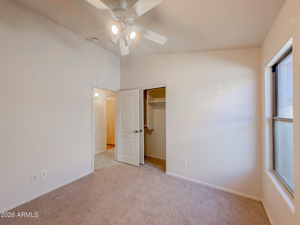43676 W Wade Drive - Photo 15